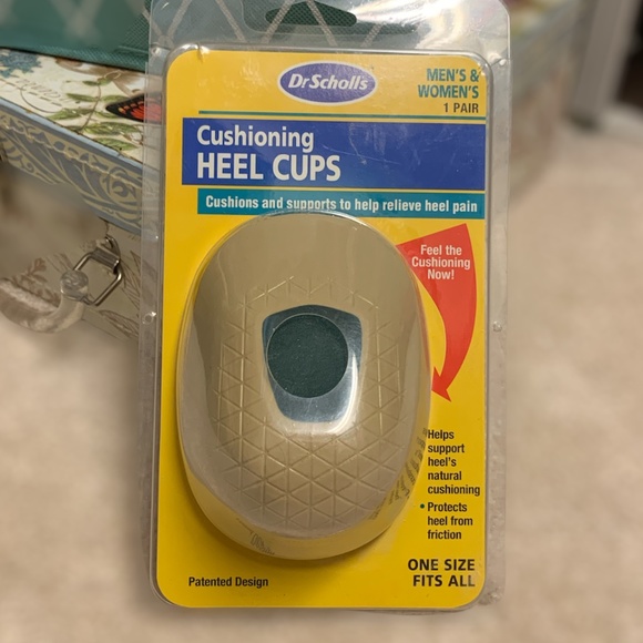 Dr. Scholl's Cushioning Heel Cups and Massaging Gel Heel Cushions - Picture 2 of 9